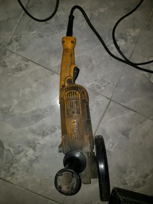 Amoladora dewalt 7"