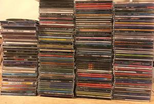 COMPRA-VENTA CDS ORIGINALES VER LISTADO (ESTOY EN ZONA VILLA
