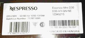 Cafetera Nespresso Essenza D30