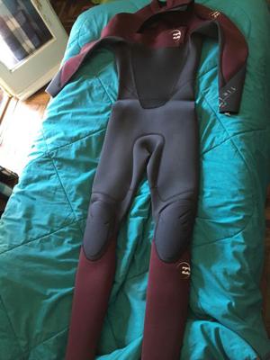 Traje neopren billabong 4.3