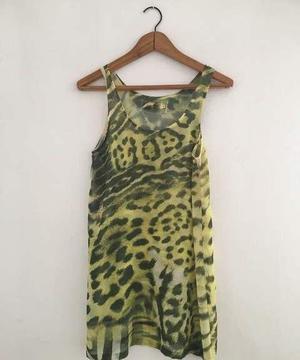 Blusa de fiesta, talle M. No tengo más fotos. Cel