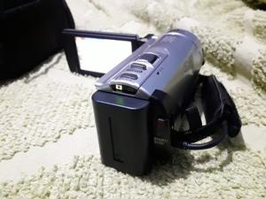 Filmadora Sony Handycam HDR CX200 y accesorios