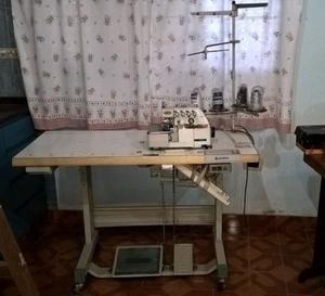 Maquina de Coser Overlock Industrial