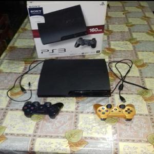 Play Station 3, 160 Gb con 8 juegos digitales y 2 Joysticks