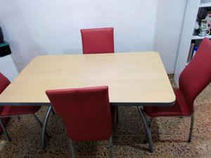 Vendo mesa con 6 sillas