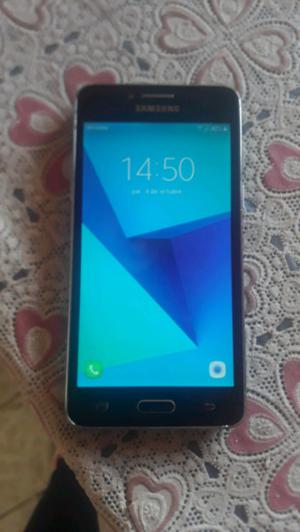 vendo Samsung j2 prime