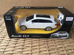 Auto a Control Remoto Audi Q7