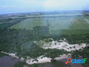 Campo Agrícola/Turístico, 18 hectáreas sobre el Río de