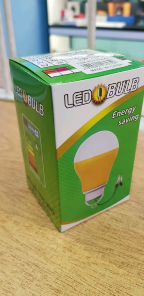 Foco LED con Alimentación USB - "LED BULB"