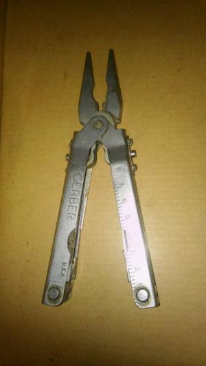 Pinza multifuncion Gerber