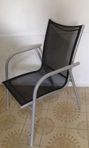 Silla Bistro Sling negra con armazón gris $ 500 c/u