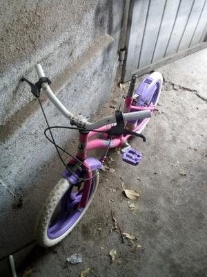 Vendo bicicleta BMX para niña...