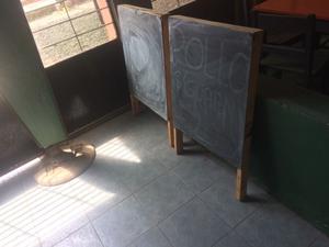 Vendo carteles impecables