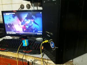 Vendo excelente pc de escritorio