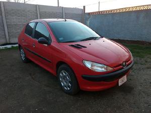 Peugeot 206 1.4 nafta 2011