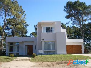 Ref: 8037 - Casa en alquiler - Pinamar, Zona Alamos