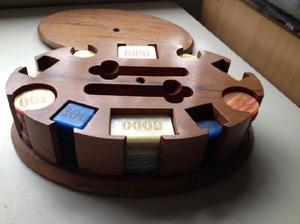 Set de fichas poker con organizador de madera. Único.