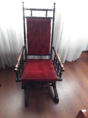 silla mecedora pana roja