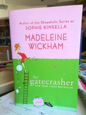 The Gatecrasher - Madeleine Wickham