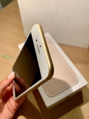 iPhone  GB - GOLD - IMPECABLE
