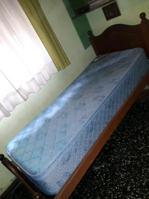 Cama 1 plaza +colchón resorte