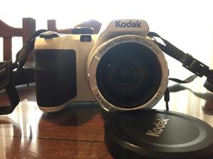 Camara Kodak Az361, Con Poco Uso, Impecable