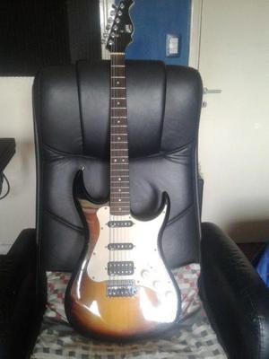 Guitarra Axl Tipo Fender Stratocaster C/funda Como Nueva!