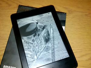 Kindle Paperwhite con Luz y WiFi!