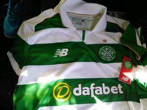 Remera Celtic oficial NB
