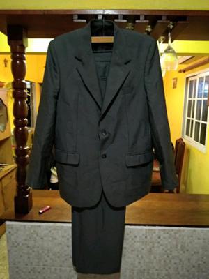 Traje talle L 44