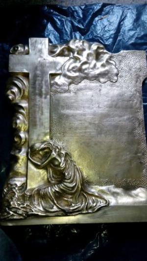 Placa de bronce