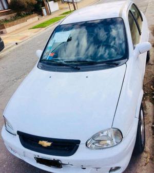 Vendo Chevrolet Corsa Clasic Full 2008. Se escuchan ofertas.