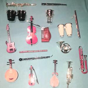 Vendo coleccion instrumentos musicales