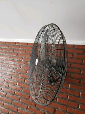 Ventilador de pared