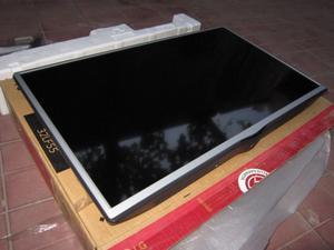 LED TV - LG 32” EN CAJA, NADA DE USO - Modelo nuevo