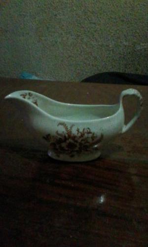 Salsera antigua porcelana