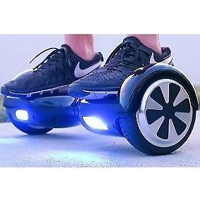 PATINETA CON LUCES LED, ELECTRICA, BATERIA RECARGABLE.