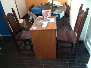 4 sillas de algarrobo a restaurar. y escritorio de yapa