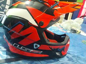 Casco onda Tornado 2018