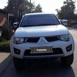 Mitsubishi L200 2011