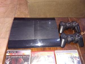 PlayStation 3 + guitarra + 10 juegos + 2 mandos