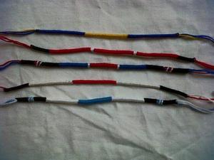 Pulseras por 100 unidades $500