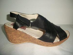 Sandalias de Cuero para señora.