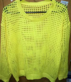Sweater amarrrillo t unico