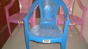 sillas de plástico para niños