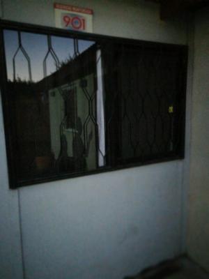 Vendo ventanas con rejas