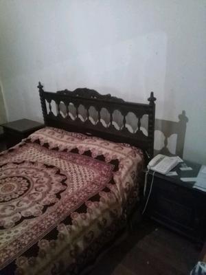 Juego de dormitorio estilo antiguo