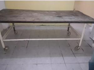 Mesa para panaderia o carniceria.