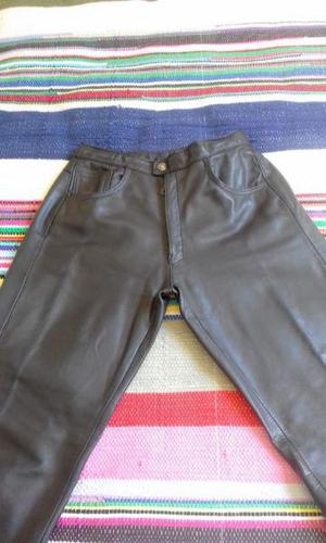 Pantalon de cuero negro
