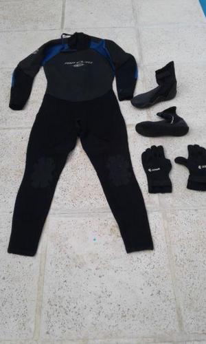 TRAJE COMPLETO DE NEOPRENE, BOTAS Y GUANTES